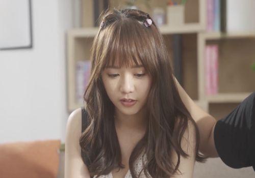 Gái teen mới lớn nhìn ngây thơ