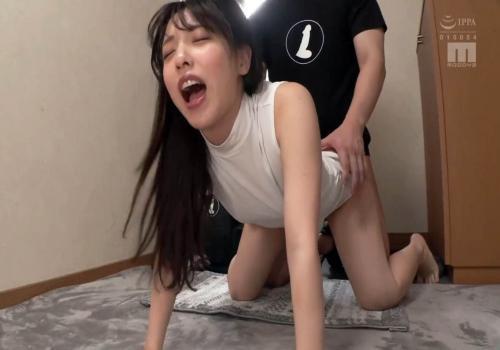 Gái xinh nứng bướm tìm tới dịch vụ thuê chim tận nhà